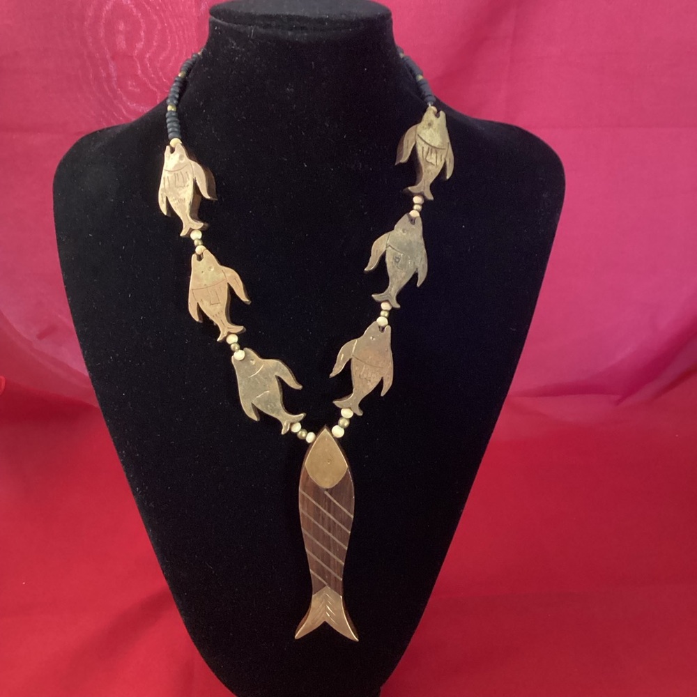 Boho wood fishes necklace